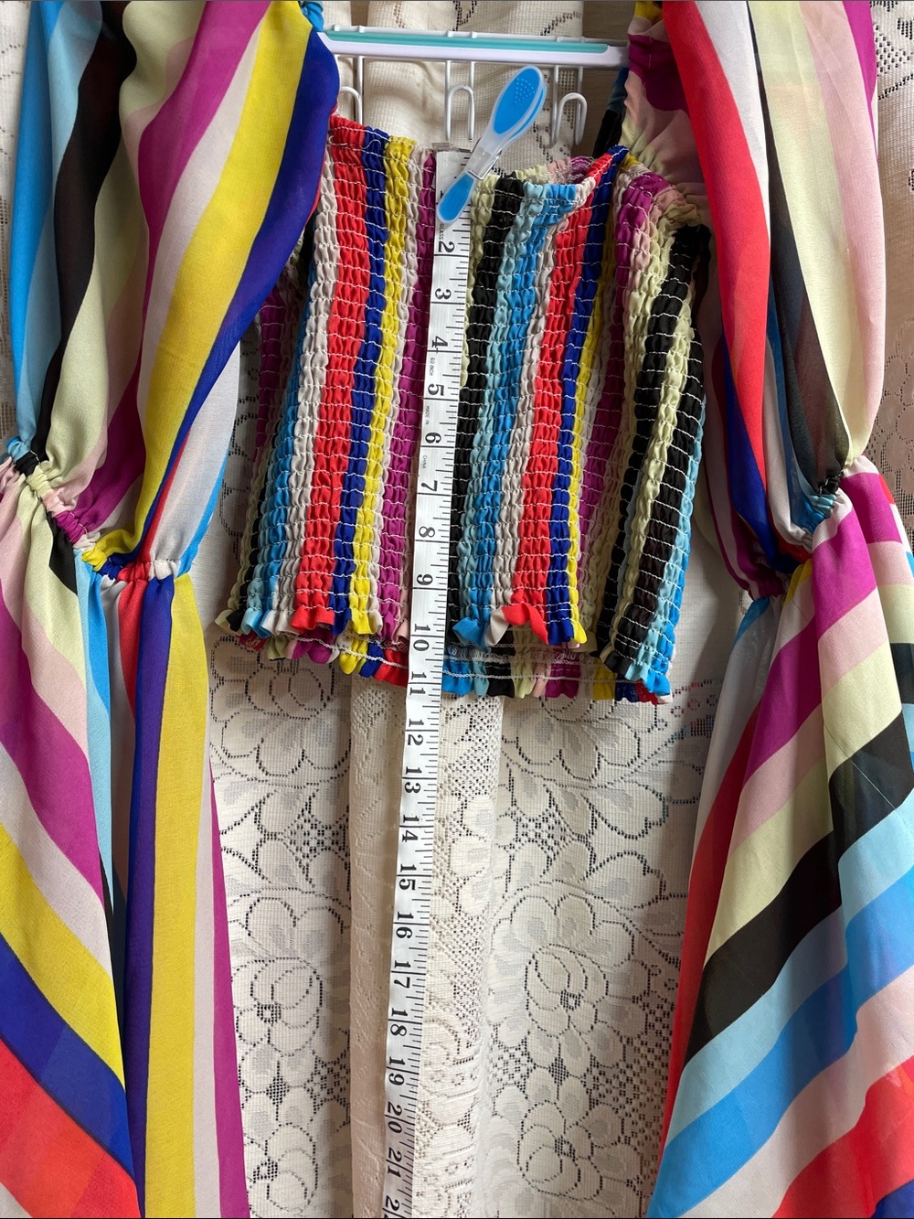 Truth Multi-Color Striped Smocked Top with Puff Sleeve Detail Size large - Picture 8 of 8